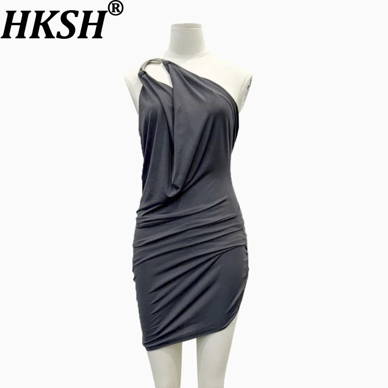 

HKSH Summer New Women's Chic High Street Fashion Trendy Sexy Hot One Shoulder Backless Pleated Asymmetrical Short Dresses HK7399