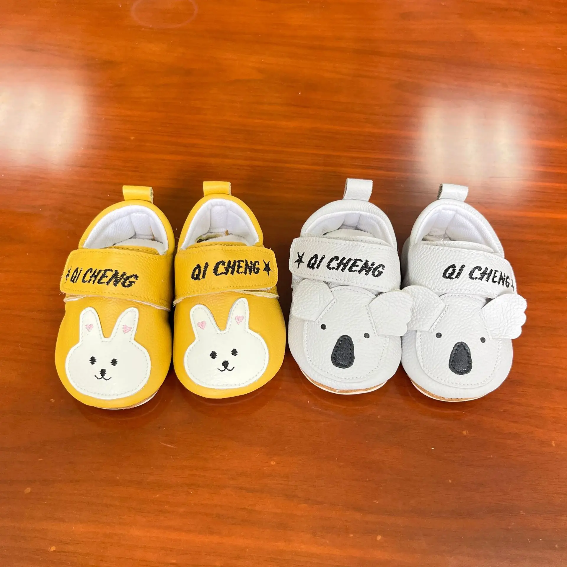 Children Girl Crib Shoes Newborn Infant Summer Genuine Leather Shoes Baby Flat Rabbit Barefoot First Step Shoes Toddler Footwear