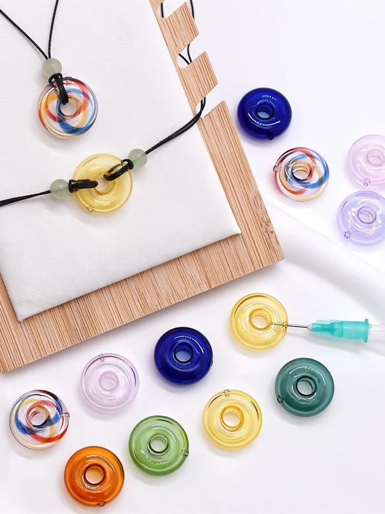 Pendentif porte-bonheur en verre de 18mm, 1 pièce, diffuseur de parfum, huile essentielle rechargeable, aromathérapie, pendentif creux, perles de bijoux faits à la main