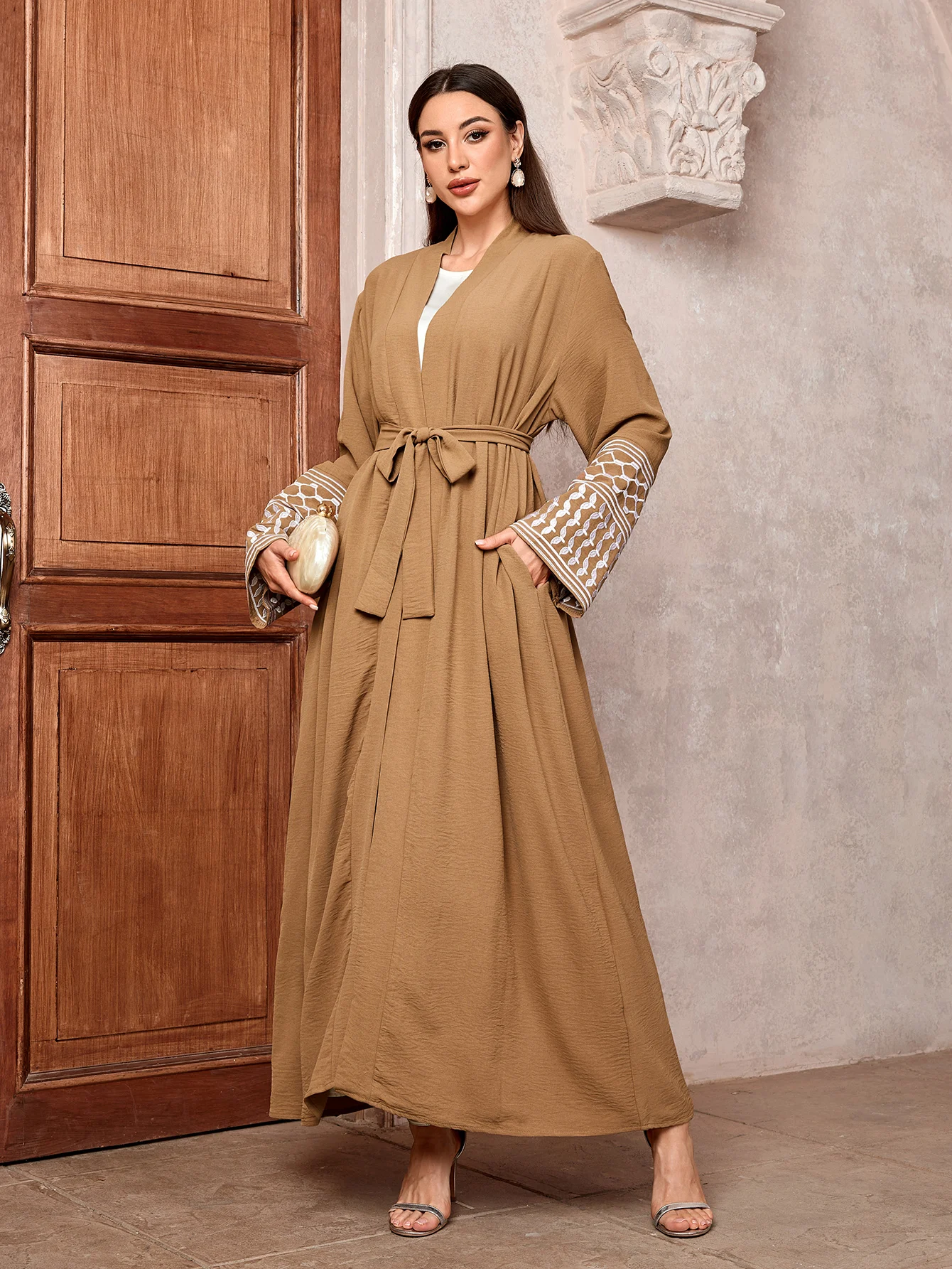 

2024, Абая, ислам, мусульманское вышивка, открытое скромное кимоно, Абая, Дубай, роскошный кафтан, модальное платье, арабский женский халат Femme Musulmane