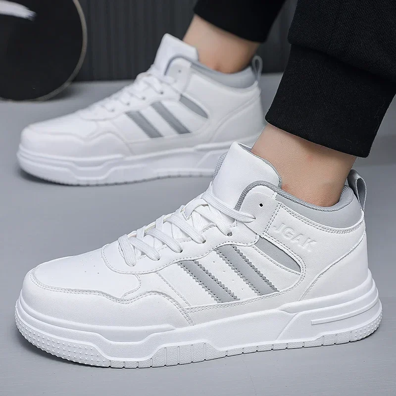 

Fall Men's Shoes, New High-top White Sneakers, Trendy and Versatile Thick-soled Sports Shoes, Casual Sneakers