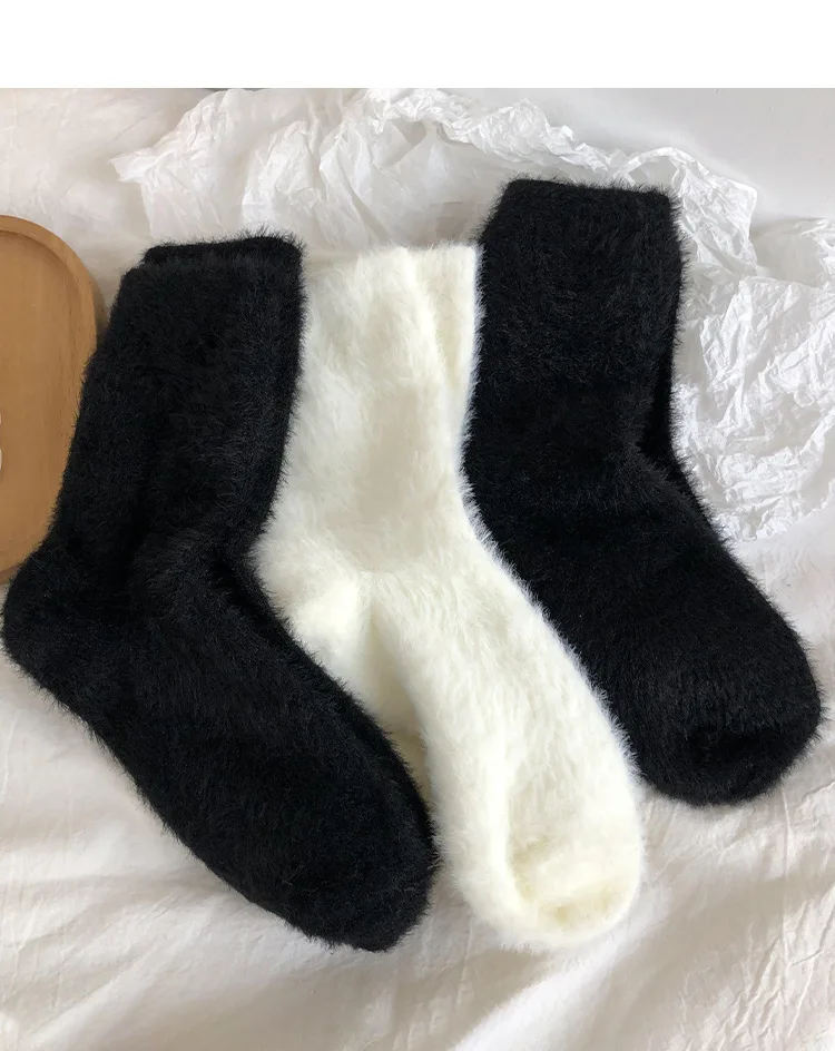 1/3/5 Paar Nerz-Samt-Socken für Damen und Herren, Herbst und Winter, verdickte Thermo-Korallen-Samt-Schlaf-Plüsch-Bodensocken, Unterwäsche – Detail 13