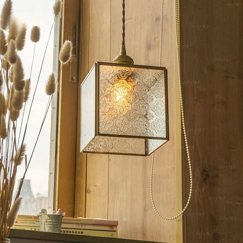 

Ретро-светильник квадратной формы из меди и стекла, маленький подвесной светильник в американском стиле для столовой, бара, эркера, спальни, коридора, потолочный светодиодный светильник
