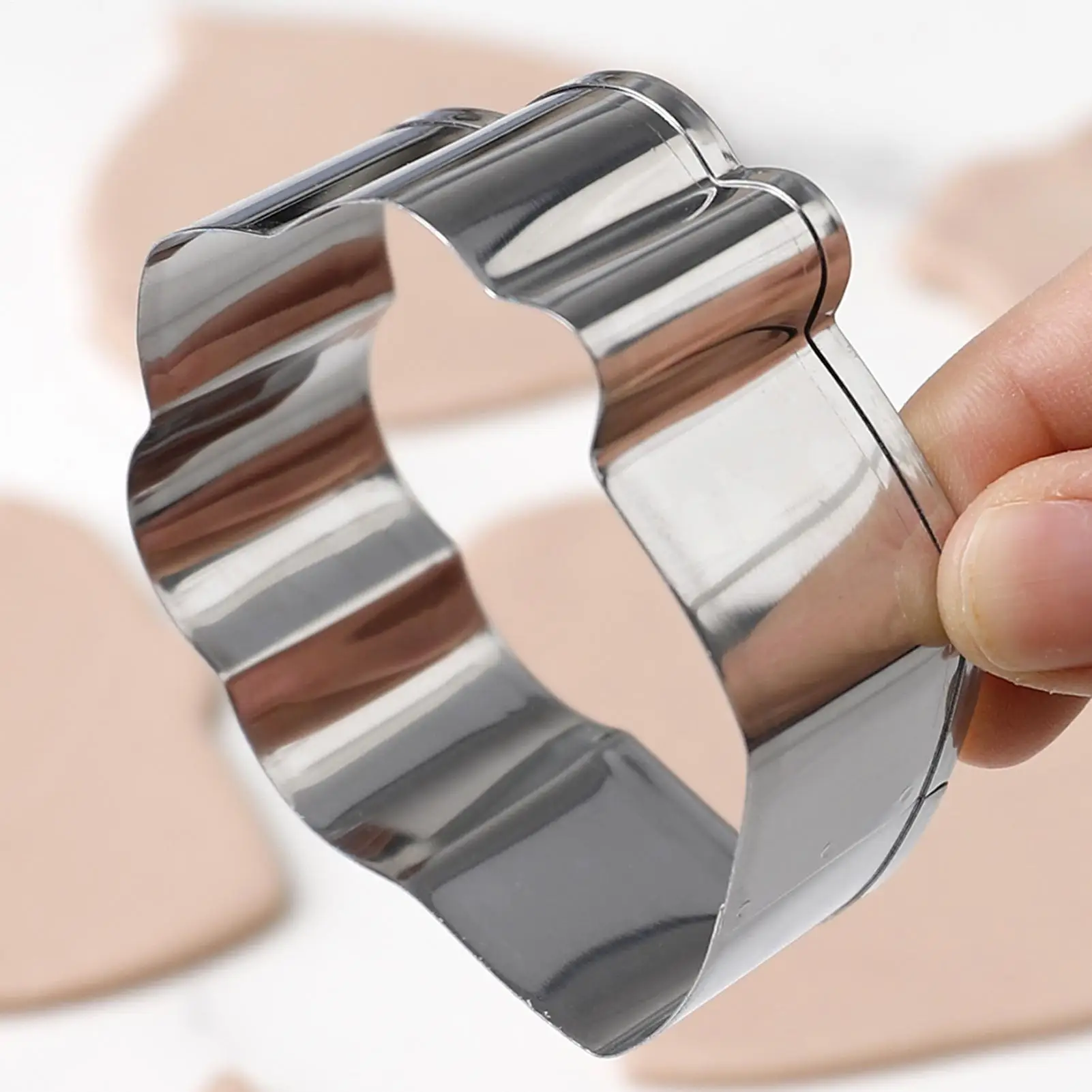 

Cookie Cutter 6 Pieces Stainless Steel Pastry Cutter Professional Kitchen Gadget For Dessert Snack Cookie Holiday Celebration