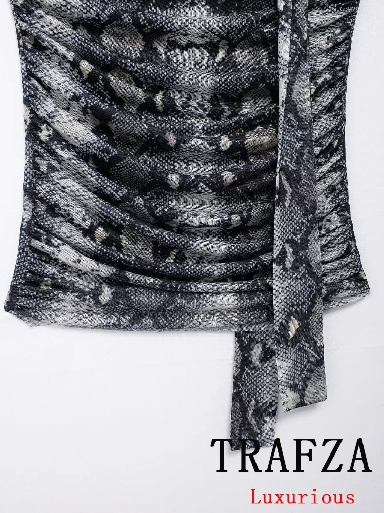 TRAFZA Vintage Sexy Chic Women Halter Tops Print Slash Neck Sleeveless Short Vest Fashion 2024 Summer Party Turtleneck Tops