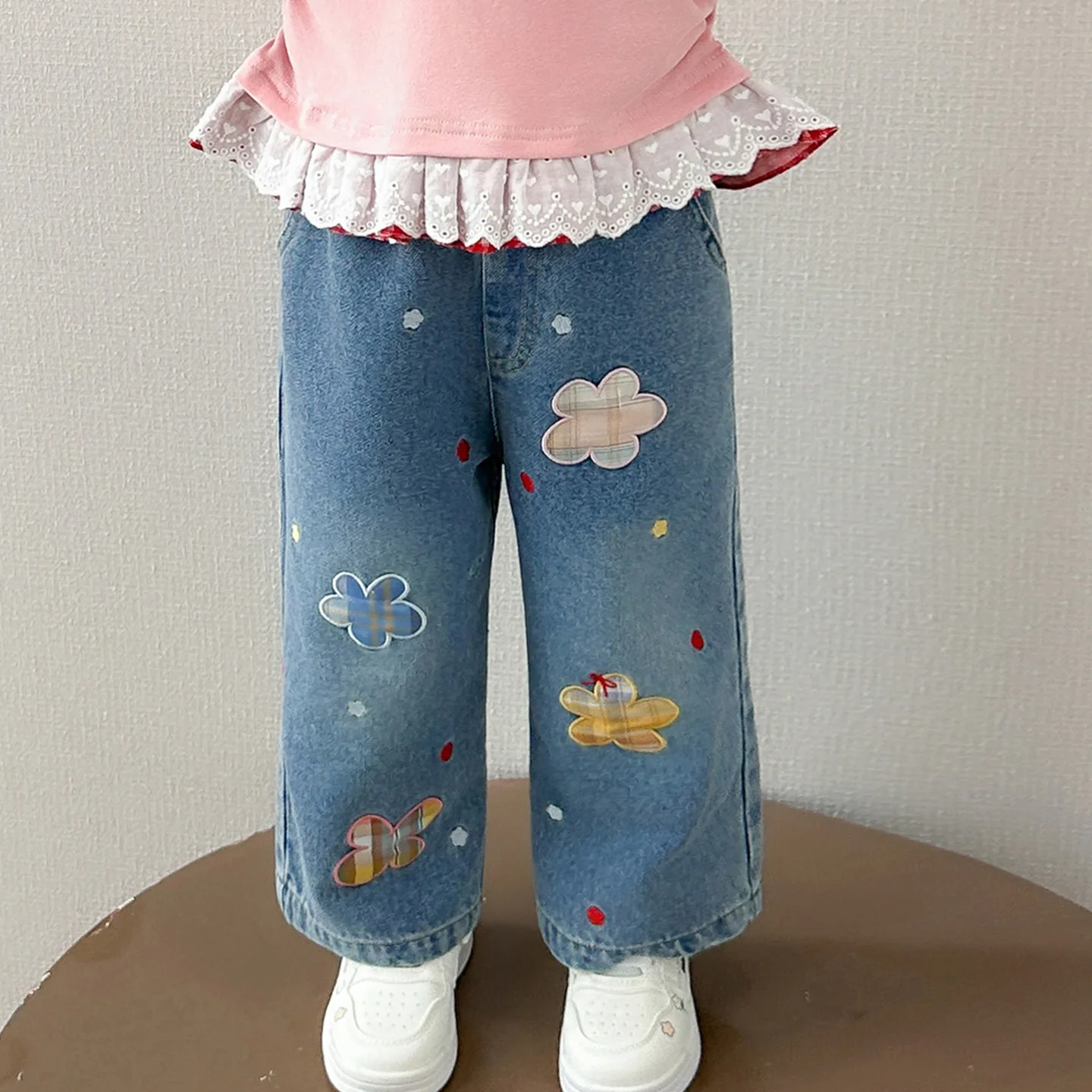 Girls' Jeans Spring and Autumn 2026 New Children's Pants Sticker Embroidered Trousers