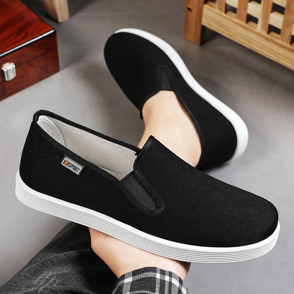 New Men Casual Shoes Comfortable Canvas Shoes Walking Running Sneakers Mens Breathable Non-slip Cloth Shoes Zapatos Deportivos