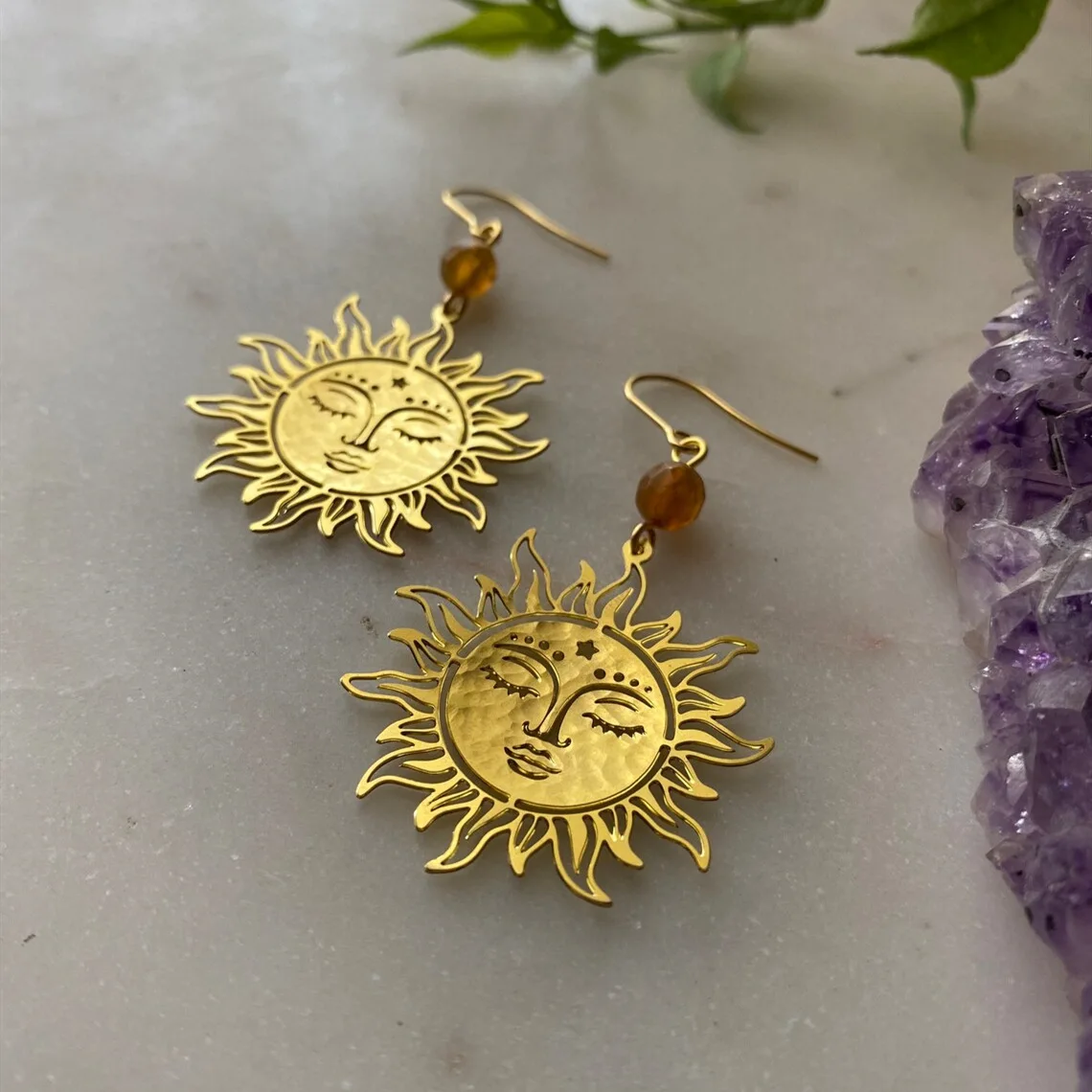 Gold Plated Sun Charm Earrings For Women Irregular Crystal Earrings Boho Jewelry Gift Brown Beads Hollow Sun Drop Earring Trendy