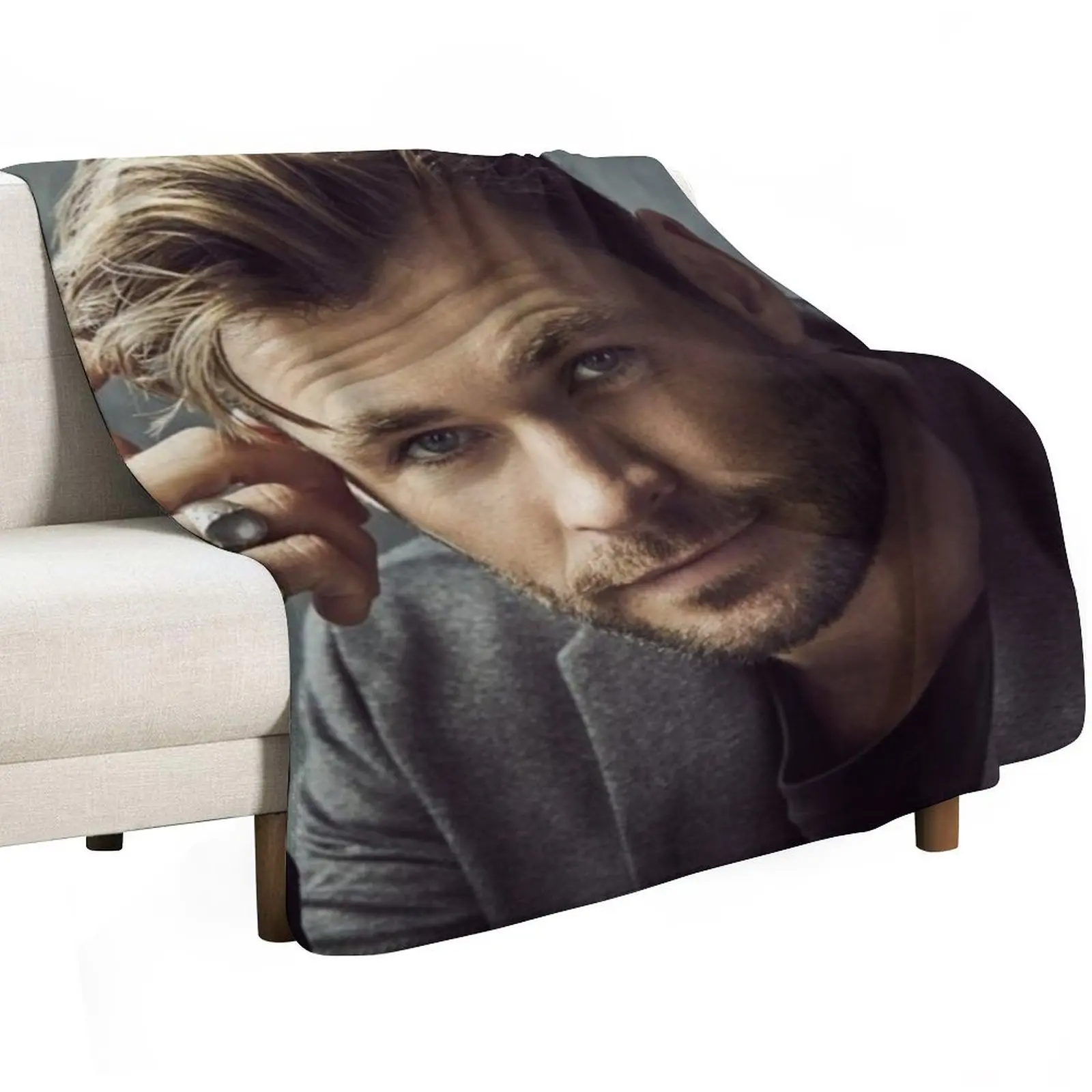 chris hemsworth Throw Blanket Personalized Gift anime Designers decorative Giant Sofa Decorative Sofas Blankets