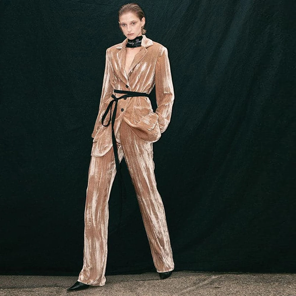 HIGH STREET Newest FW 2026 Designer Runway Suit Set Women's Wrinkle Velvet Belted Blazer Pants Set 2pcs