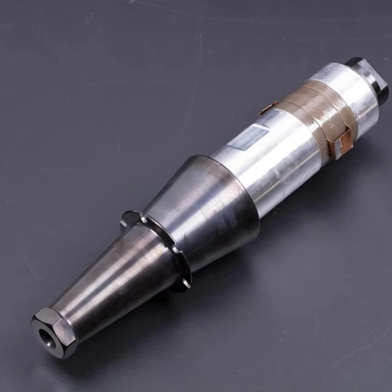 

2600W Ultrasonic Welding Transducer 15KHZ Plastic for Face Mask Machine Cutting And Welding 220V Voltage New Condition