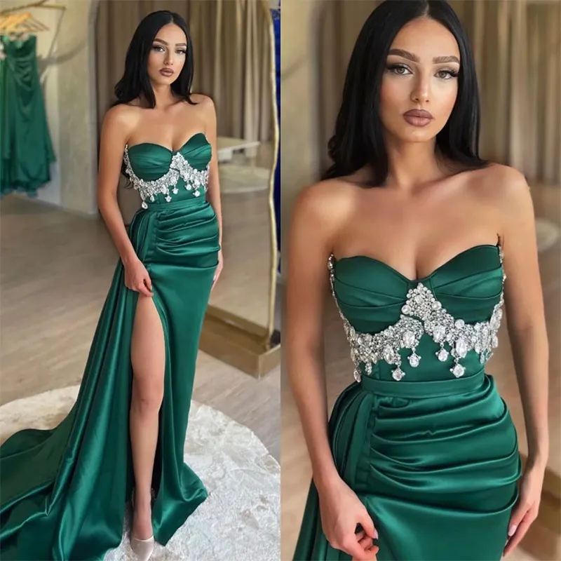 Elegante smaragdgrüne Ballkleider Diamant Schatz Party Abendkleider Seite geteilt formelle lange besondere Anlass Kleid