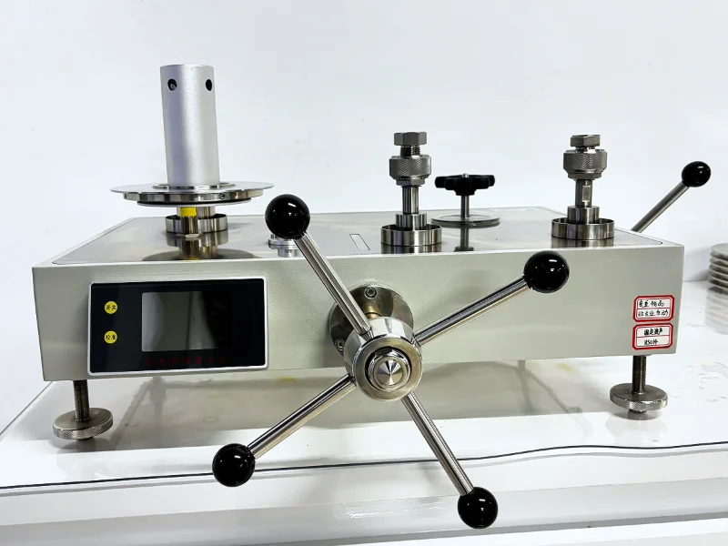 High Accuracy Hydraulic Oil Piston Digital Dead Weight Tester Pressure Calibrator Calibration Testing Instrument 600bar