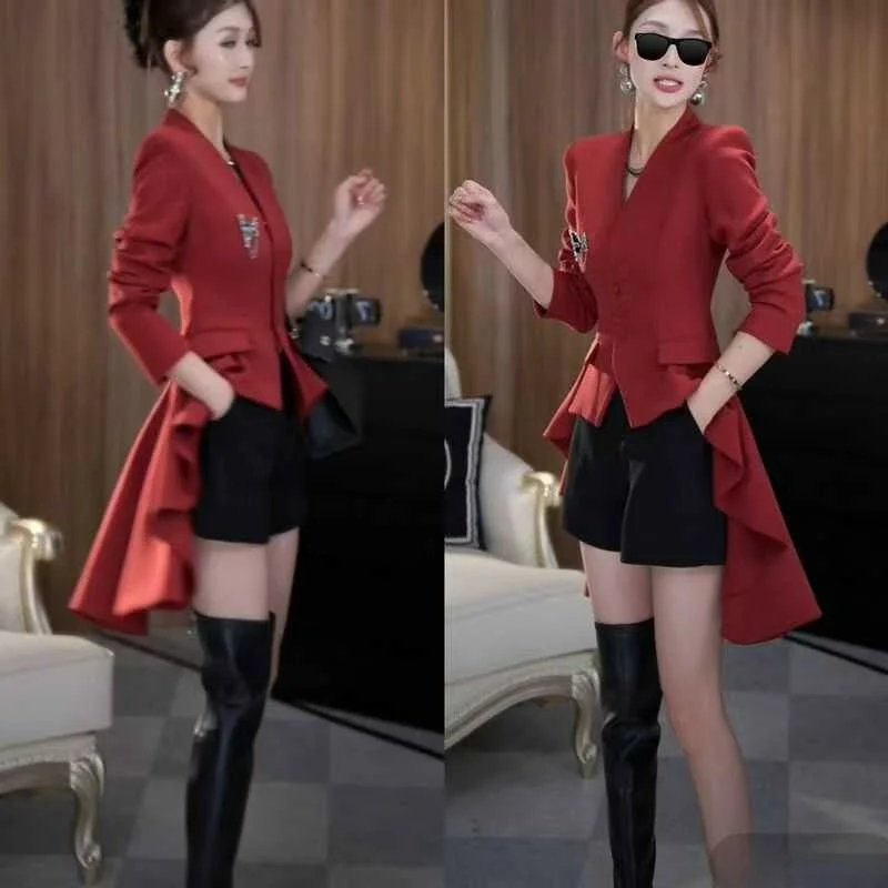 

Элегантный модный осенний костюм: пиджак с юбкой и деревянным декором, в стиле «Маленькая Франция», женская одежда