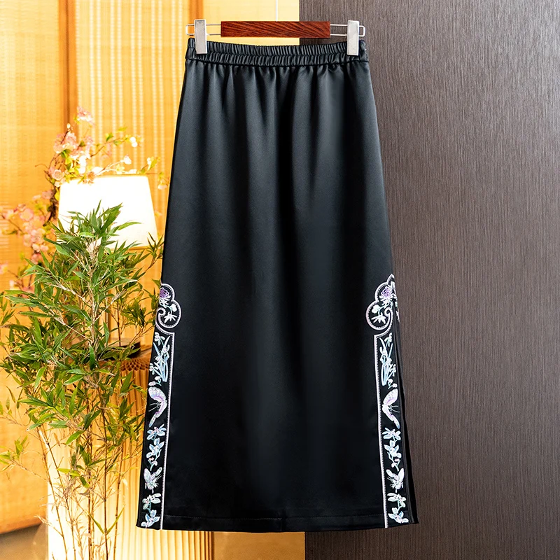New Chinese-Style Acetate Embroidered Half-Skirt for Women, 2026 Autumn New High-Waisted Slimming Versatile Slit Pencil Skirt for Women