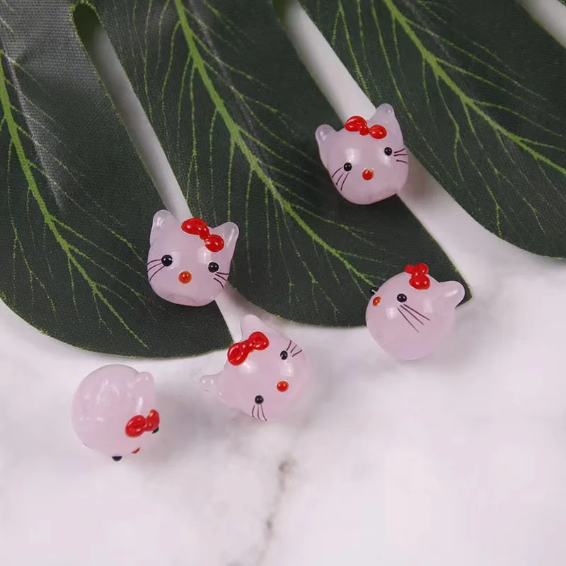 4pcs Small Cat Head Glass Beads Pink Creative Painted Craft Spacer Beads for Jewelry Making DIY Bracelet Pendant