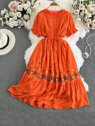 French Retro Casual Embroidered Dress for Women in Summer, Slimming Slimming Made of Soft Silk A-line Medium Length Dress A111