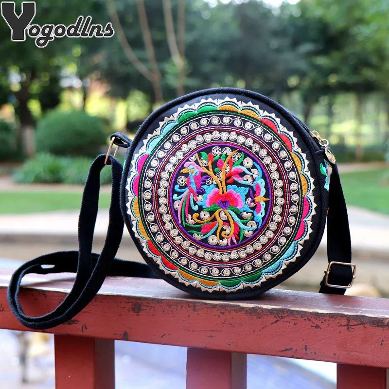 Vintage kobiety mały okrągła torebka torba w stylu Vintage posłaniec hipis etniczna torba na ramię haft Boho torba Crossbody 2023