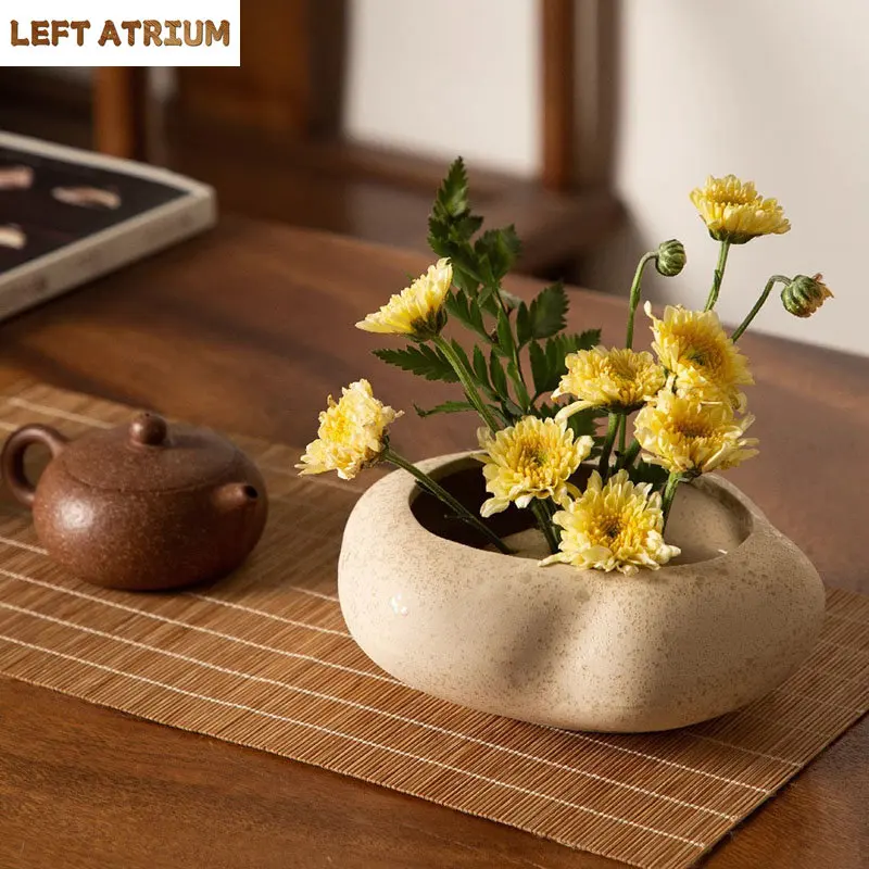 Simplicity Lotus Seedpod Ceramic Vase Artificial Flower Decorative Flowers Pots Desk Decoration Floral Arrangement Modern Decor