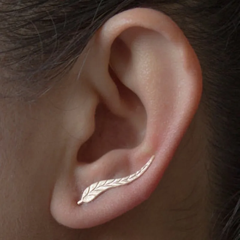 2025 Vintage Jewelry Exquisite Golden Leaf Earrings Modern Beautiful Feather Ear Stud Earrings For Women Brincos Bijoux