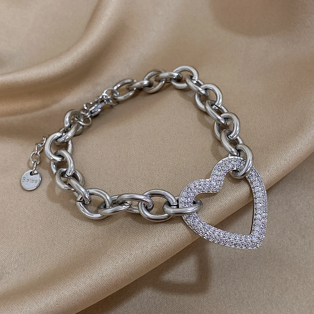 Punk Chunky Gold Color Thick Chain Stainless Steel Bracelets for Women Fashion Big Rhinestone Heart Love Pendant Wrist Jewelry