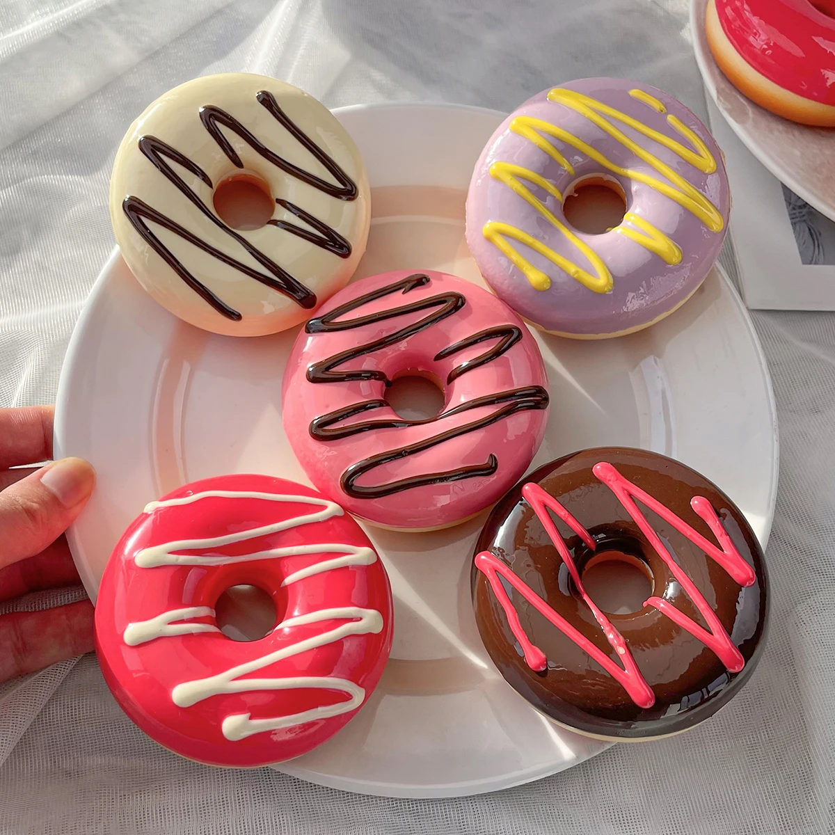 3-teiliges Set Künstliche Donuts, Fake-Donut-Modelle, Simulierte Desserts für Fotografie-Requisiten, Bäckerei-Schaufenster-Dekoration, Heimküchen-Deko – Detail 12
