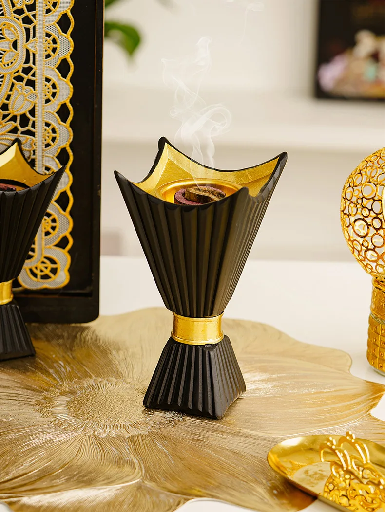 Modern Square Corner Holy Grail Incense Burner Light Luxury Aromatherapy Burner Home Living Room Desktop Decoration Ornament