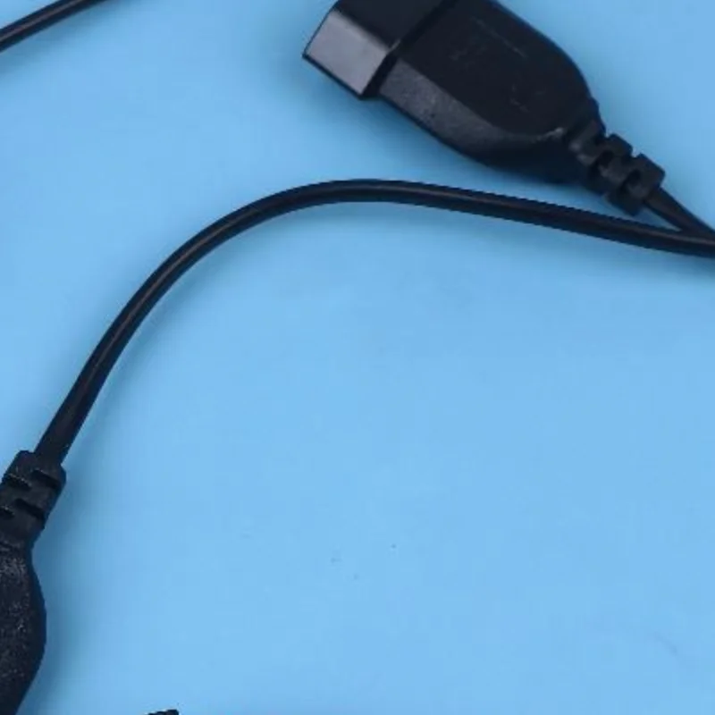 

Учебный модуль для интраартериальных инъекций U-образной формы, имитирующий обратный кровоток, для практики пункции студентами-медиками и медсестрами