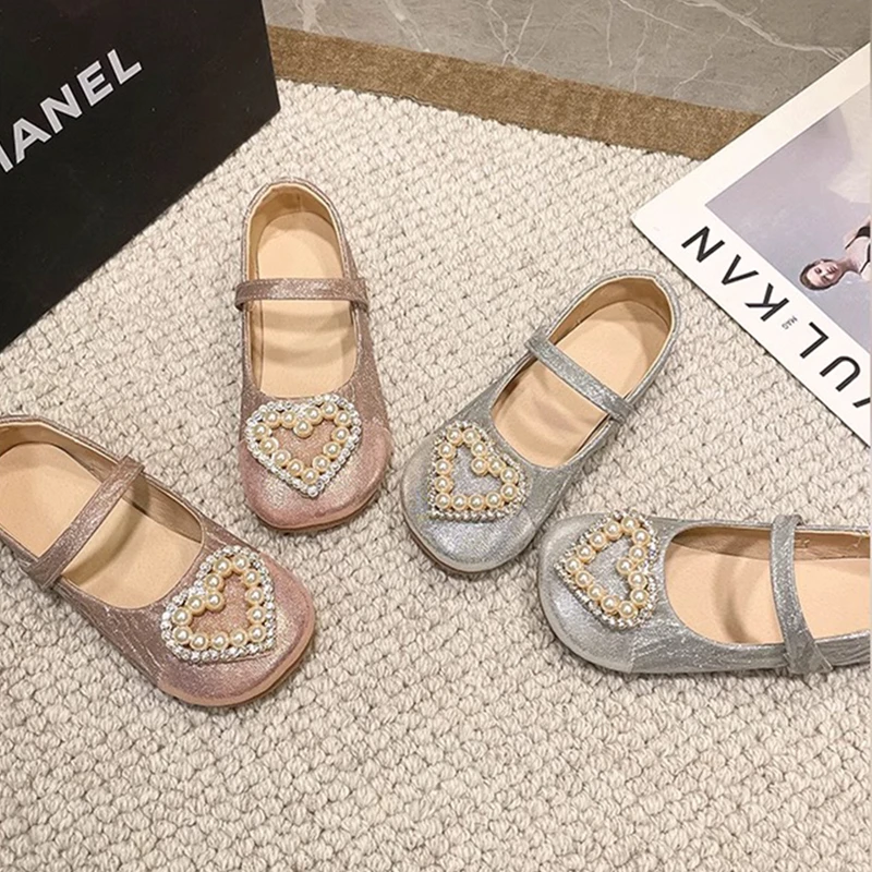

2025 Kids Leather Shoe Non-slip Girls Princess Ballet Shoes Fashion Rhinestone Buckle Children's Causal Wedding Party Flat Shoes