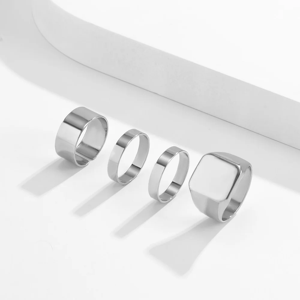 4 Stück silberfarbener minimalistischer Ring für Herren, schlichter, polierter Bandring mit quadratischem Siegelstein, geometrischer Schmuckset – Detail 3