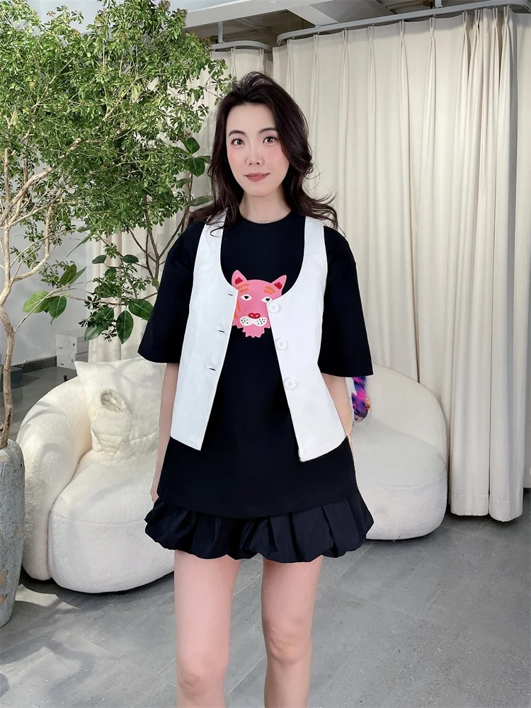 

Топ-жилет Velinda Handpied VICA U-ne Svel, на одной пуговице, белый, коллекция Bull 22SS, однотонный, оригинальный дизайн, 100% хлопок