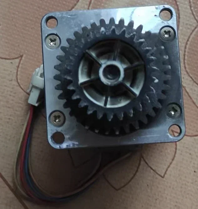 Used stepping motor 103H7126-5047