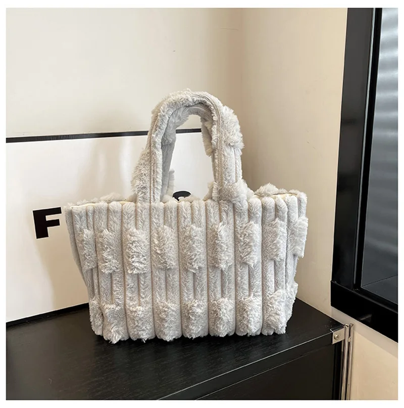 Осень/зима плюшевая сумка-тоут, новинка 2025, женская квадратная сумка в повседневном стиле, большая вместительная сумка на плечо, модная мягкая сумка