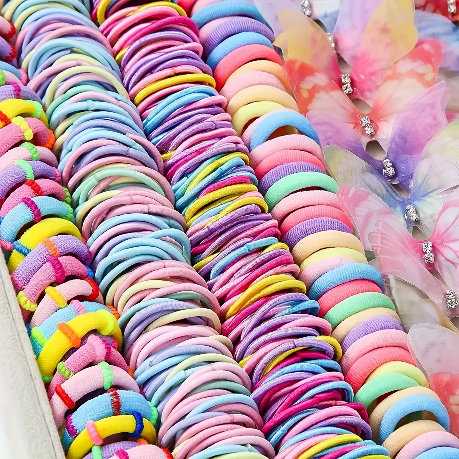 مجموعة عصابات رأس متعددة الألوان تتضمن مشابك مختلفة وحبال شعر بسيطة وأغطية رأس زهرية مناسبة لتسريحات الشعر اليومية للفتيات #2