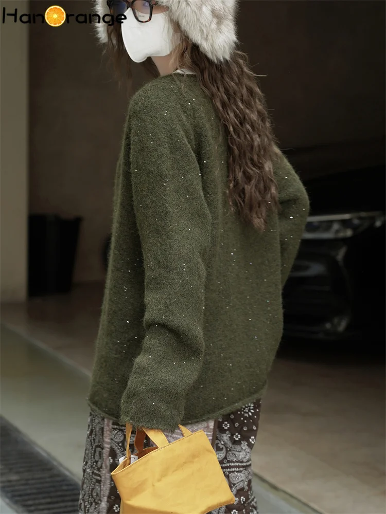 HanOrange 2025 Winter Fashion Laziness Bright Silk Deep V-neck Wool Knitted Sweater Women Loose Casual Top Green