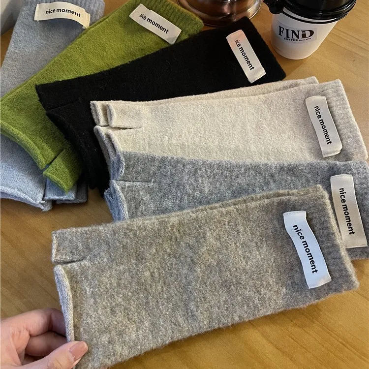 French Lazy Style Stacked Half Finger Gloves for Women Korean Version Winter Warm Knitted Barefinger Writing Students