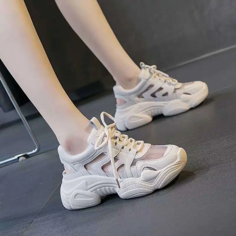 Girls Chunky Sneakers Breathable Thick Soles Casual Platform Shoes Women Tenis Feminino Flats Shoes Hollowed Sports Shoes