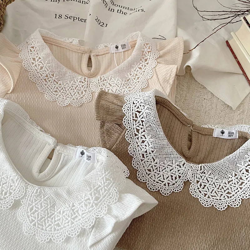 

Spring and Autumn baby girls ruffled cotton lace collar pit strip solid color base shirt flying sleeve doll collar T-shirt