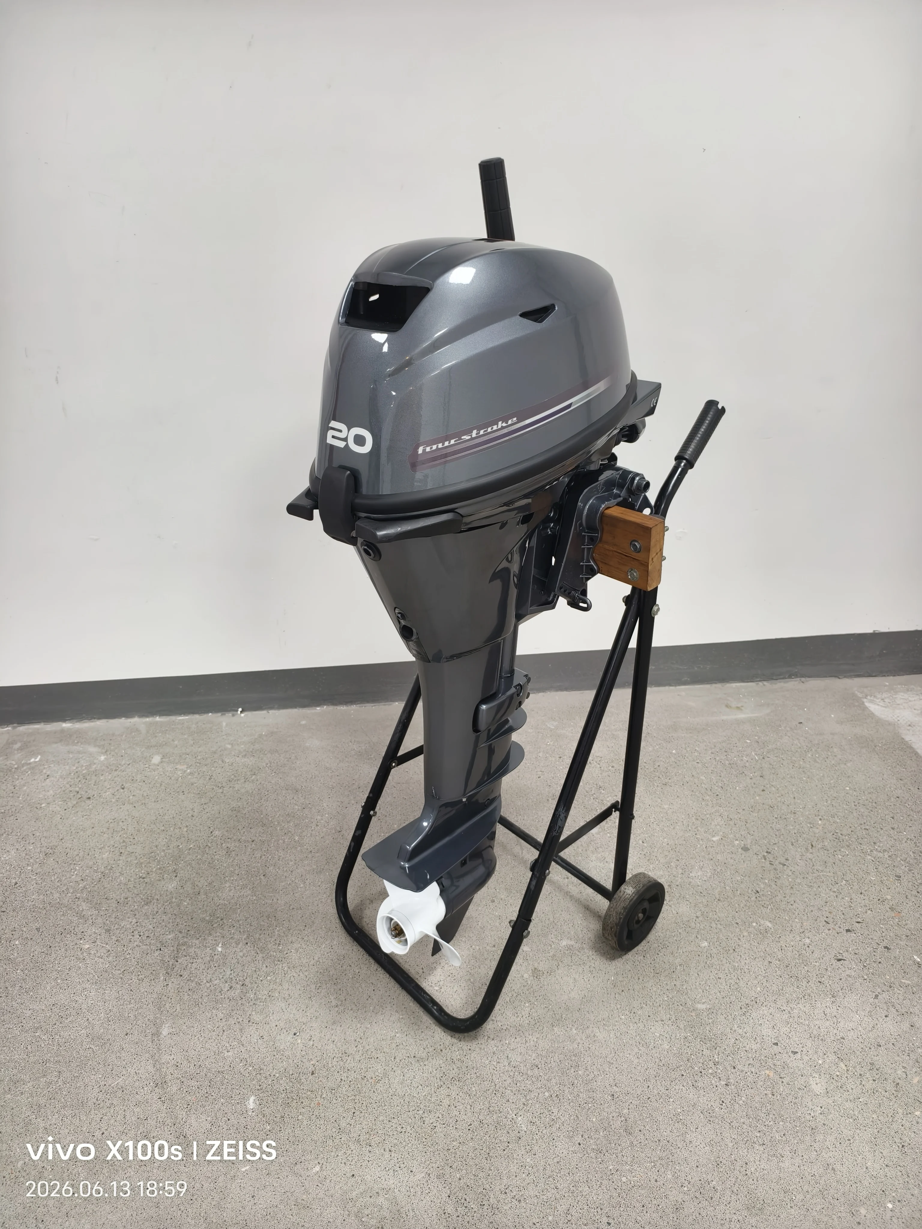 DDP 20HP High Performance 4-Stroke Outboard Motor - Reliable Propulsion Engine for Boats MARS X Brand