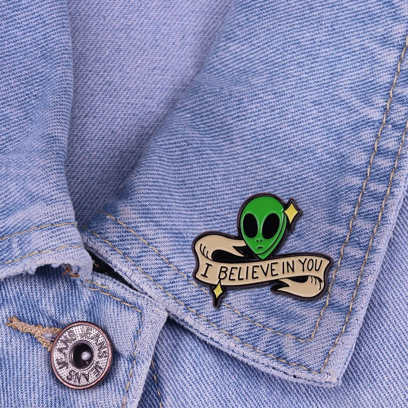 Hard Enamel Pins Green Alien Spaceship Cute Cat UFO Avocado Bags Lapel Badge Cartoon Brooches Jewelry Gift For Friends Wholesale