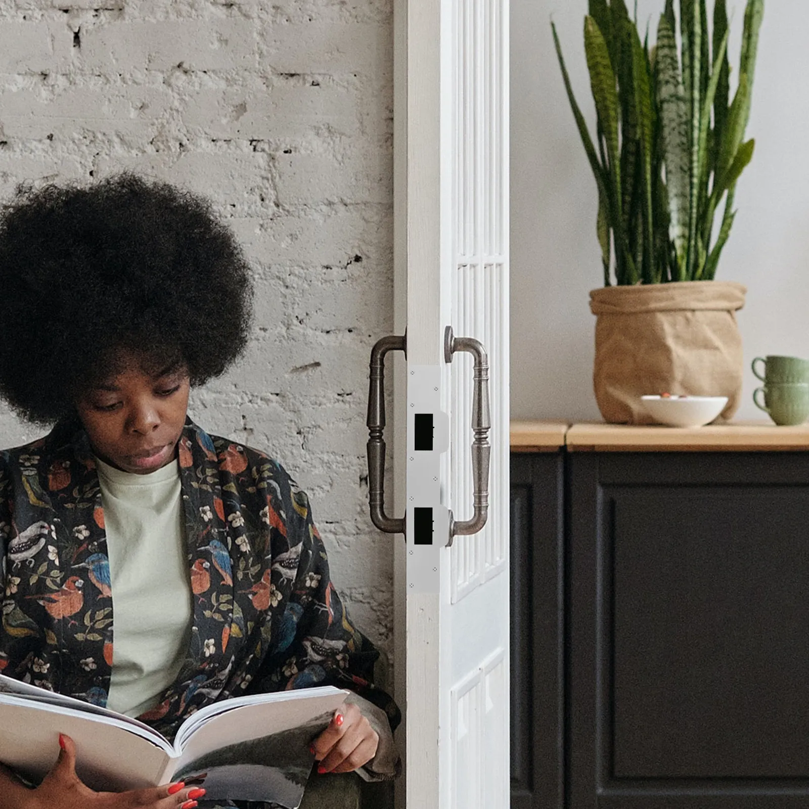 Heavy Duty Latch Reinforcement Security Strike For Exterior Interior Doors Durable Iron Security Protection Kit Door