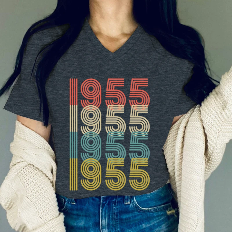 Woman T-shirts Vintage 1955 Classic Graphic Retro Birthday Gift for Mom Born 1955 Classic Tops Women V-neck Short Sleeve T-shirt