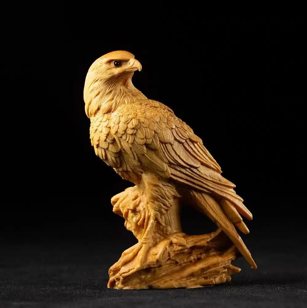 Handmade boxwood eagle figurine wooden eagle animal statue Desktop Sculpture Ornament home decor Christmas Gift