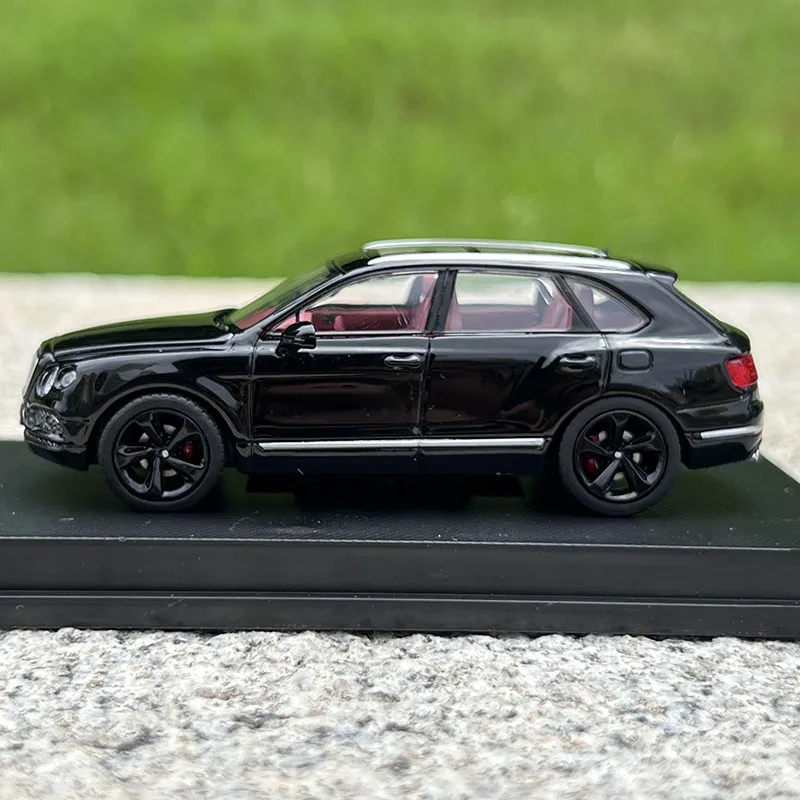 1:64 Bentayga SUV Diecast Alloy Model Car