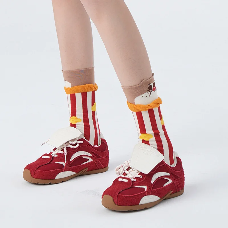 Personality bud rice chipmunk rat female fashion raised mouth draw a strip autumn and winter socks