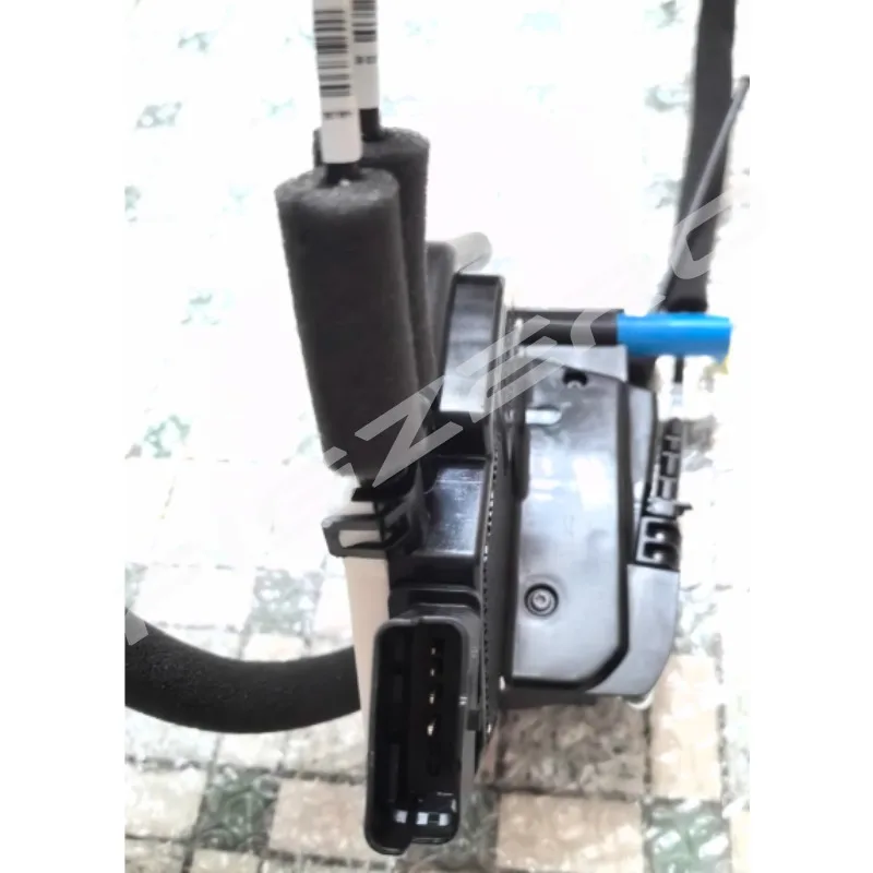 Genuine China Front Rear Doors Locking Auto Door Central Control Locks Mechanism Lock Block for Aion S V Ea6 Ia5 Left Right