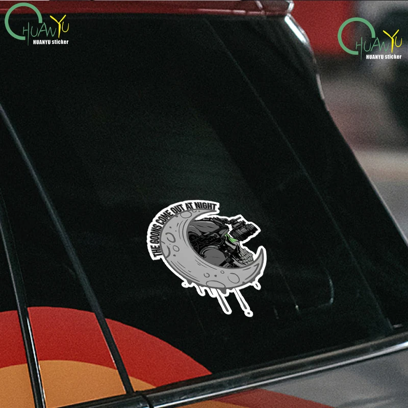 

Creative personalized space astronaut sticker suitable for car bumpers, computer laptops, room decoration, waterproof sticker