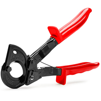 Heavy-duty manual ratchet cable cutter with a maximum cutting capacity of 32mm designed for cutting aluminum, copper, and cables