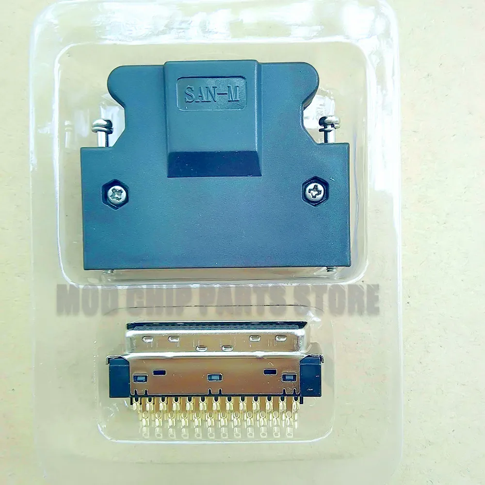 VW3M4112 Nối MR-J3CN1 50P Mạ Vàng