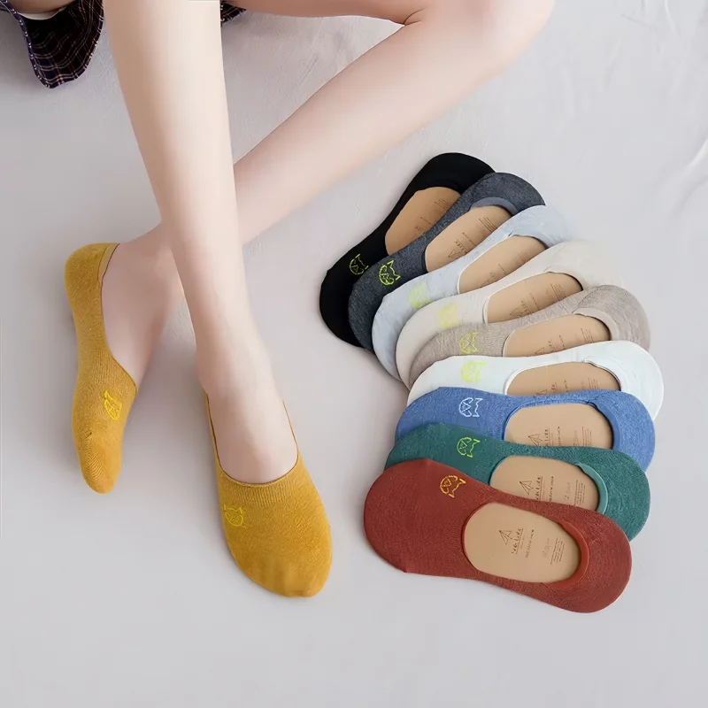 3/5/10 Pairs Women's Cartoon Cat Invisible Boat Socks Summer Thin Silicone Non-slip Low-cut Socks No-show Socks EU 35-40 US 4-8